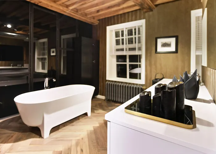 Small Luxury Boutique Hotel Wilma J