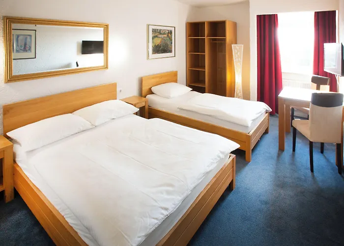 Elan Hotel