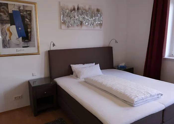 Tuniberg Restaurant Hotel