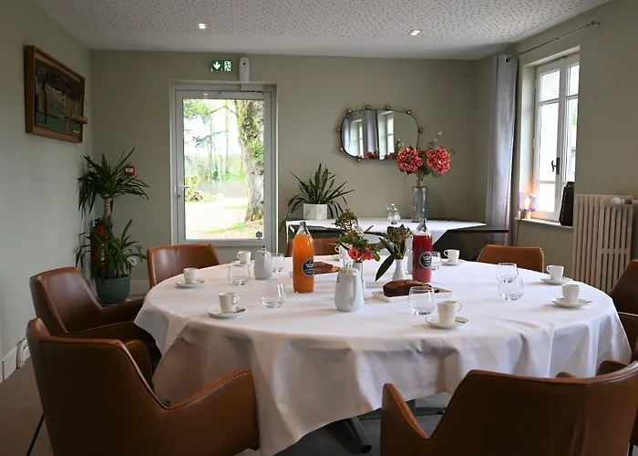 Hotel Restaurant Gastronomique La Huchette