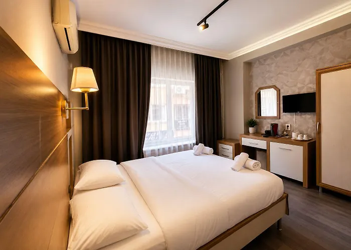 Otel Mola