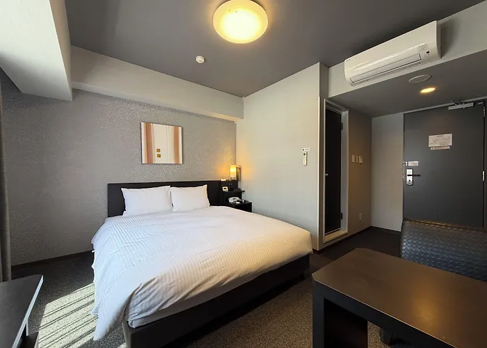 Hotel Route-Inn Grand Ota Ekimae