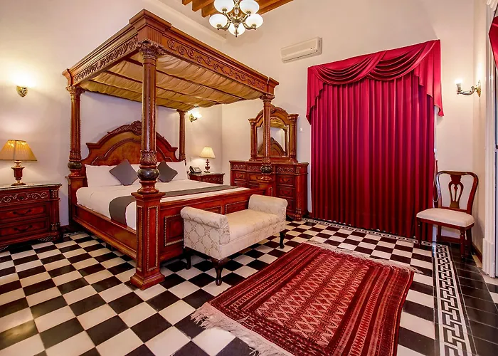 Hotel Senorial