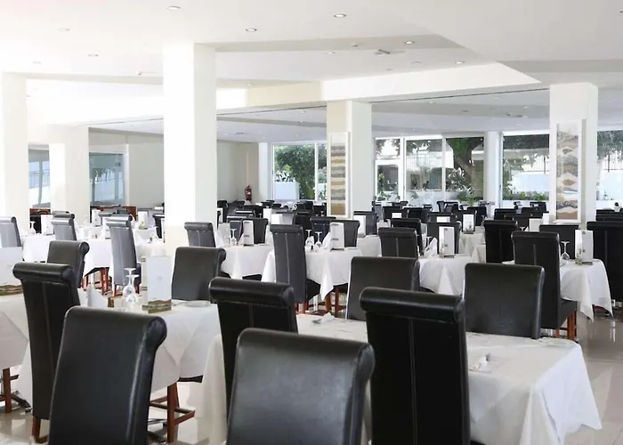 Vrissiana Boutique Beach Hotel