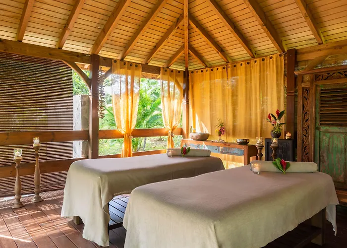 Habitation Saint Charles - Hotel De Charme & Spa