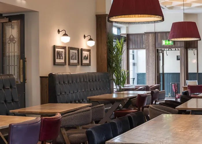 The Old Borough Hotel - Wetherspoon