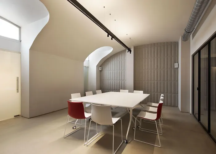 Opera35 Boutique Hotel