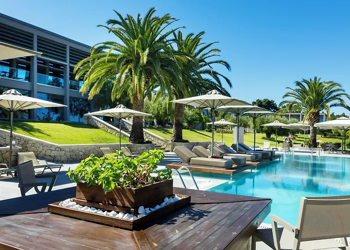 Iris Hotel