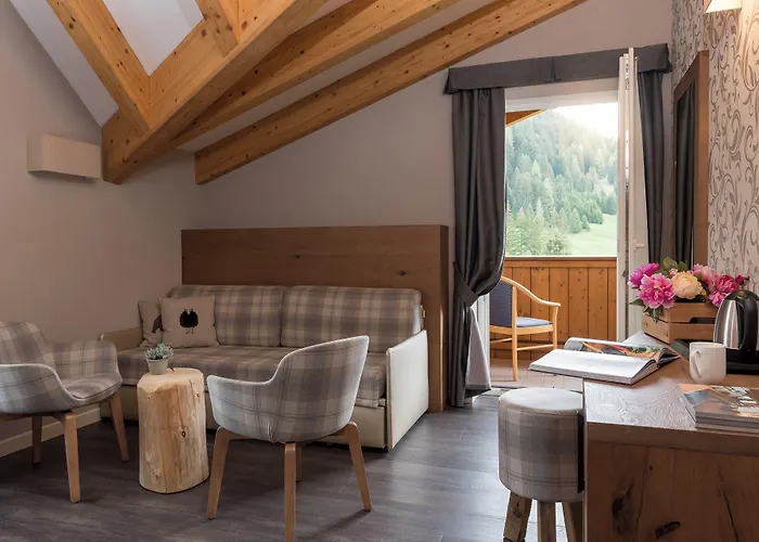 X Alp Hotel