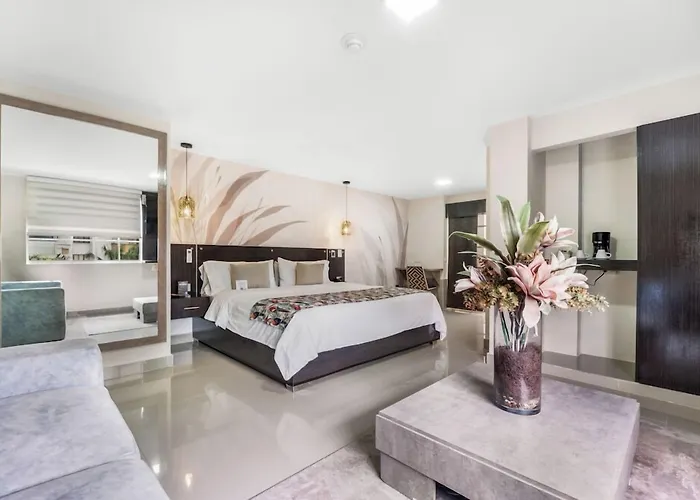 Azor Hotel Cali Versalles
