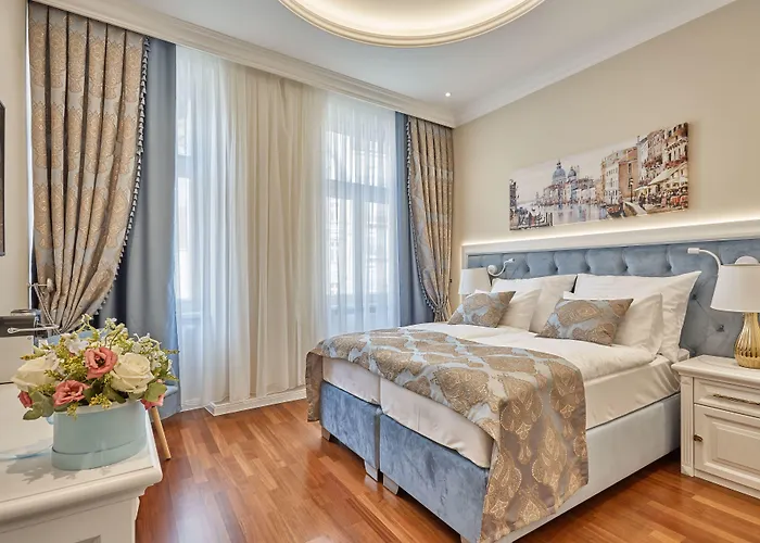 Golden Key Boutique Hotel