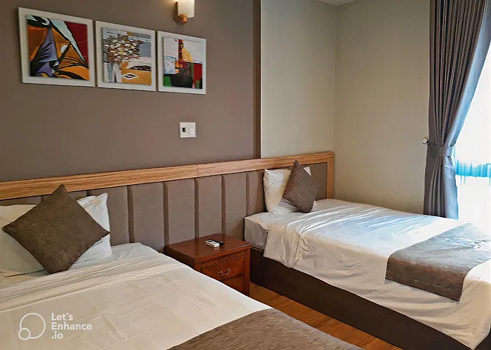 F&F Hotel