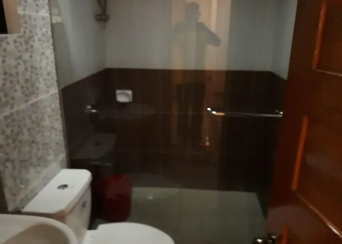 Wmv Hotel & Restaurant