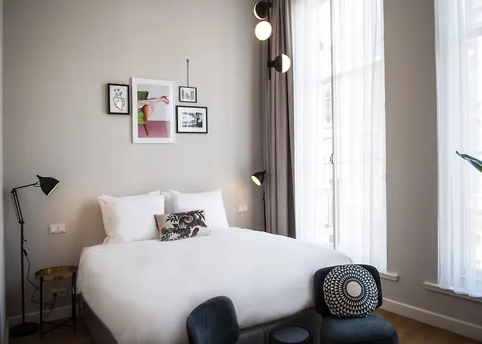 Finch Boutique Hotel, Downtown