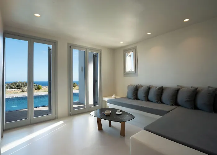 Danae Suites Santorini