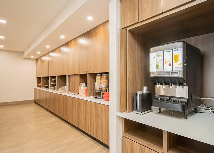 Towneplace Suites By Marriott Brantford And Conference Centre