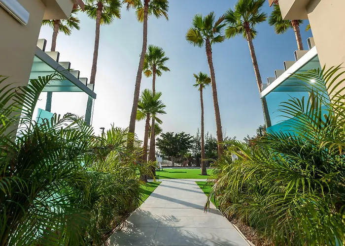 Kumara Serenoa By Lopesan Hotels