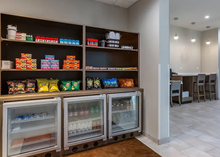 Comfort Suites Scottsdale Talking Stick Entertainment District