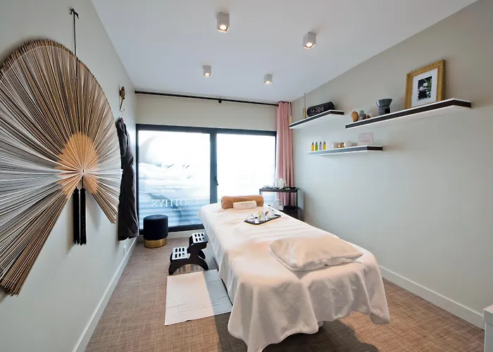 Hotel La Villa Port D'Antibes & Spa