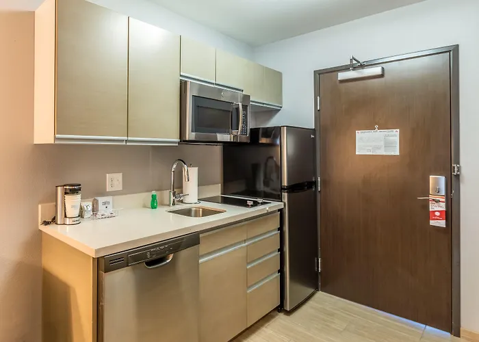Hawthorn Extended Stay By Wyndham Loveland