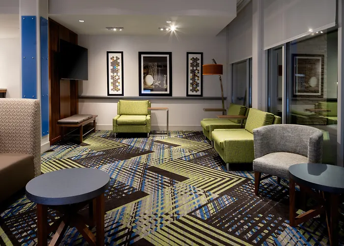 Holiday Inn Express & Suites - Bullhead City By Ihg