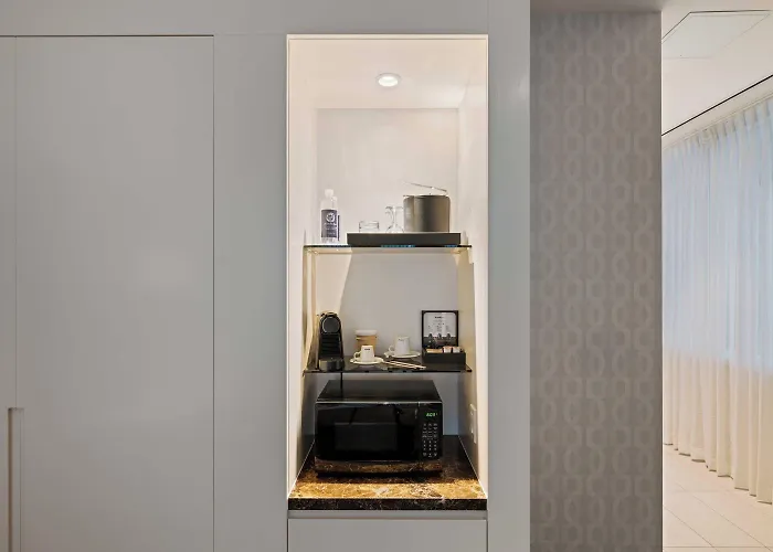 Sutton Place Hotel Toronto