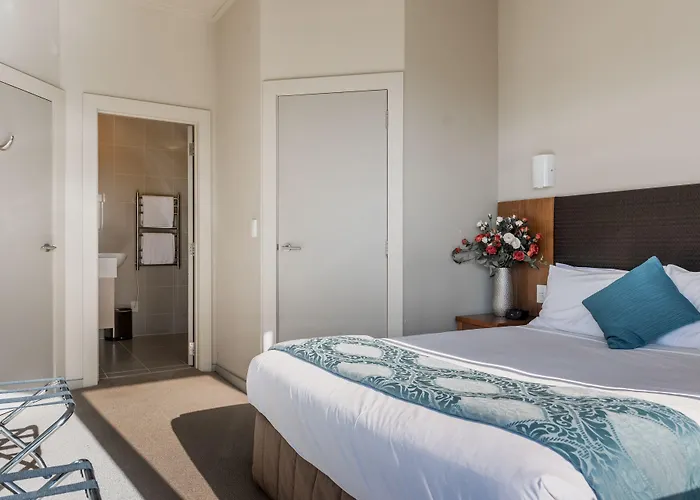 Ocean Breeze Hotel
