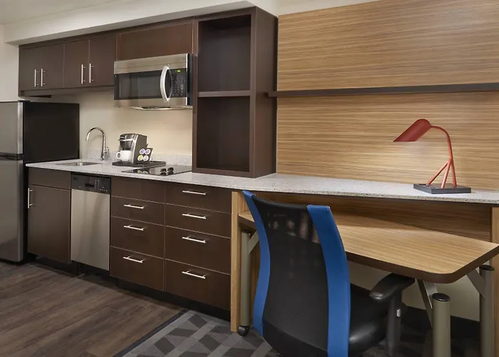 Towneplace Suites By Marriott Oshawa