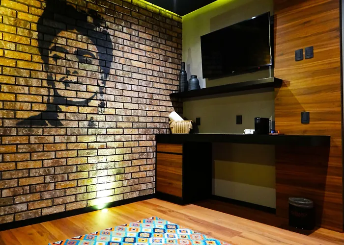 Cadillac Hotel Boutique