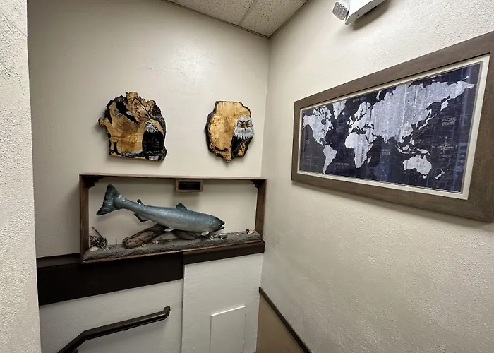 Alaska Angler'S Inn