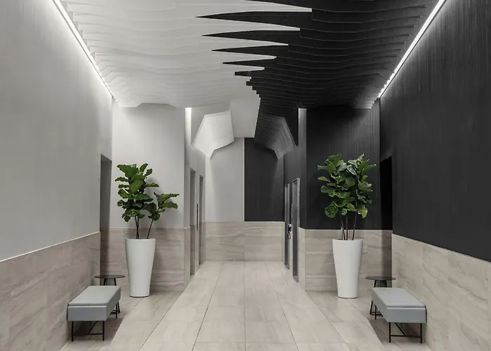 Ac Hotel By Marriott Miami Brickell