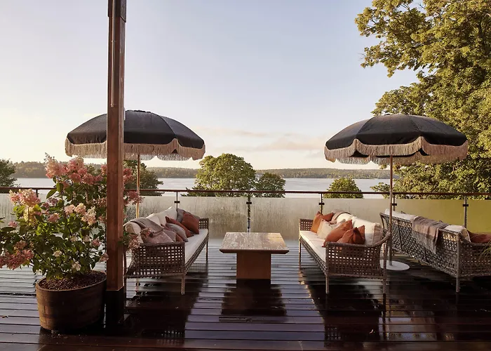 Ellery Beach House