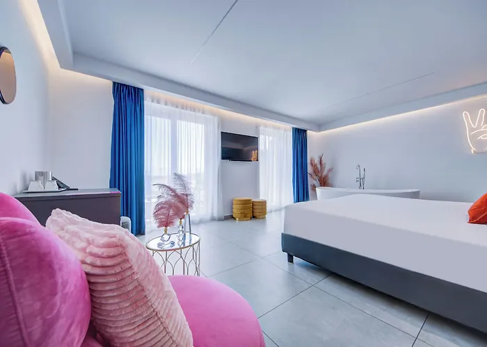Flamingo Hotel Malta