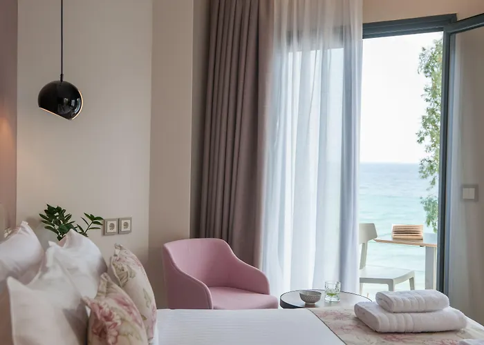 Seasabelle Hotel Near Athens Airport