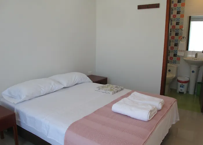 Casa Luna Hotel