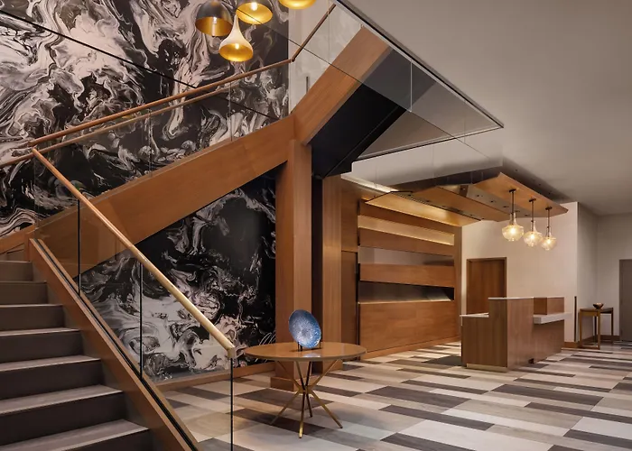 Pomeroy Hotel Fort Mcmurray