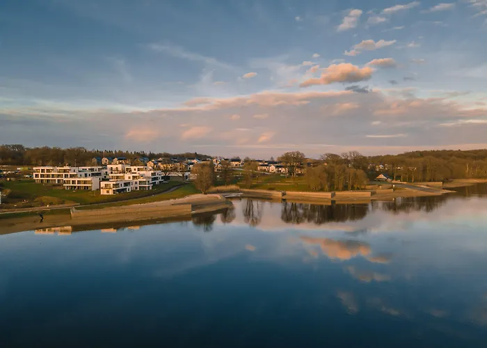 Golden Lakes Hotel