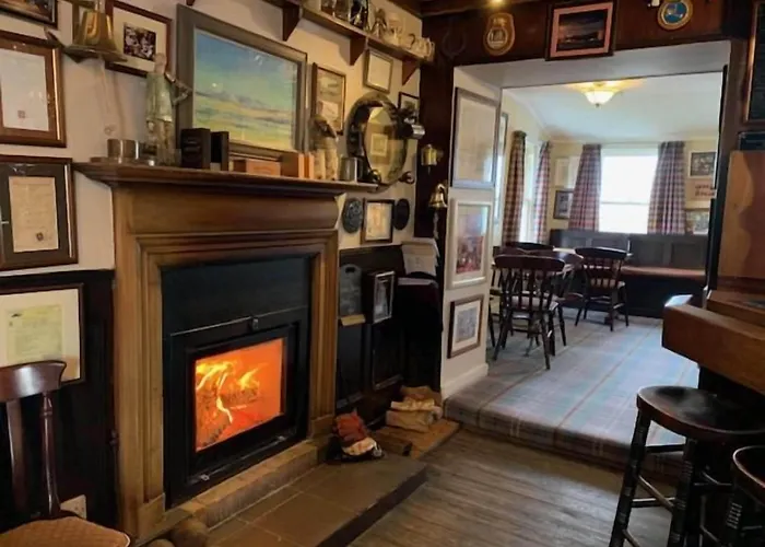 Port Charlotte Hotel