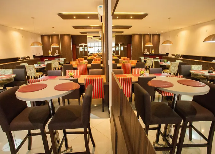 Carlton Plaza Torre