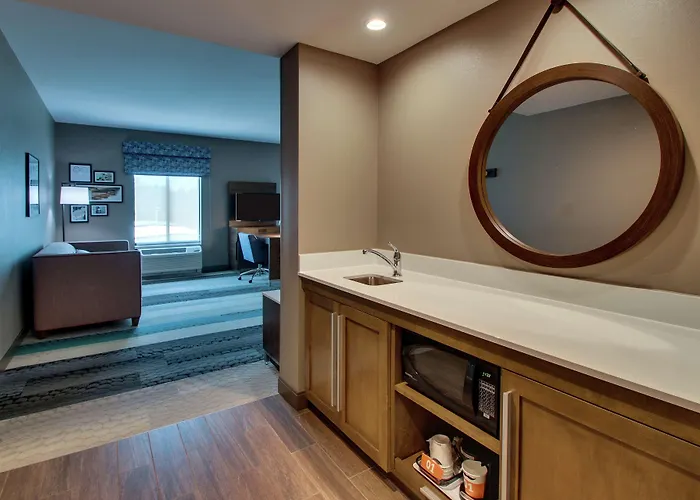 Hampton Inn & Suites By Hilton Southport