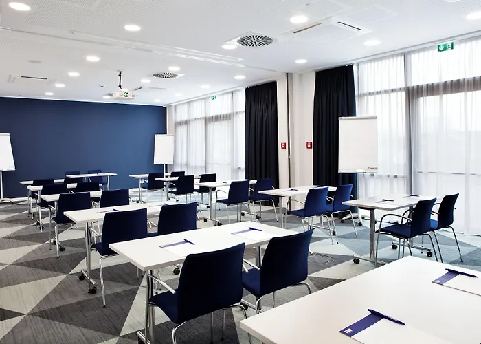 Holiday Inn Express Oberhausen By Ihg