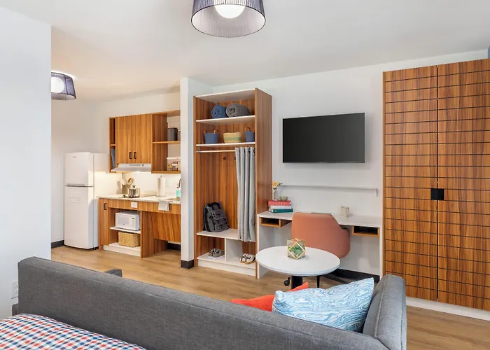 Uptown Suites Extended Stay Tampa Fl - Riverview