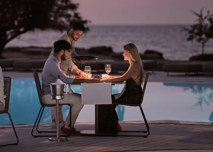 The Bay Hotel & Suites