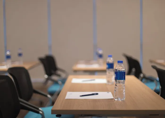 Holiday Inn Express Liyang Huafu By Ihg