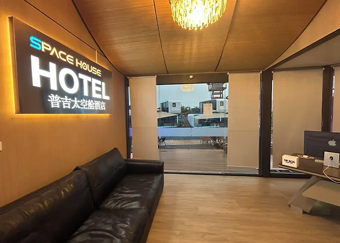 Space House Hotel Phuket