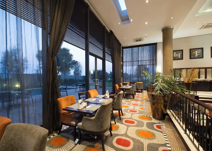 The Ridgepoint Hotel
