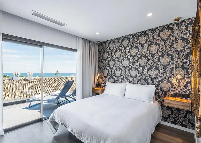 The Orange House Boutique Hotel And Upstairs Rooftop Bar Center Of La Cala De Mijas 100M From The Beach