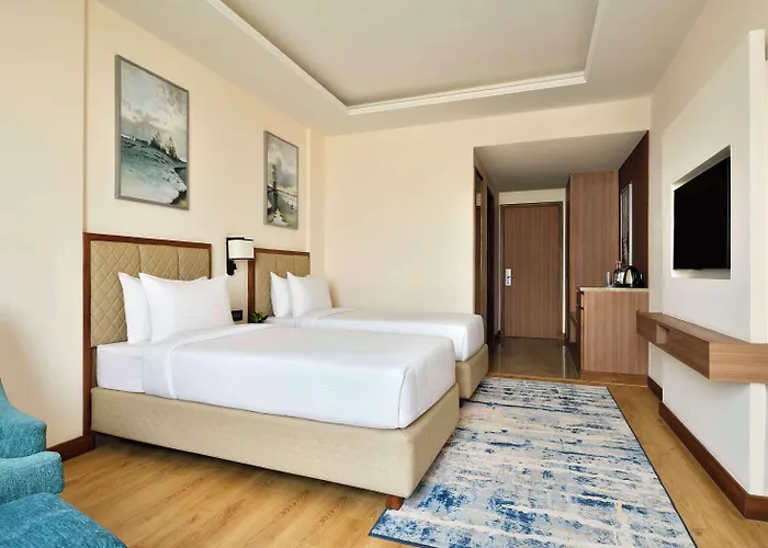 Golden Tulip Jalandhar
