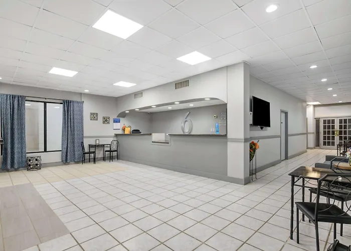 Motel 6 Chickasha, Ok