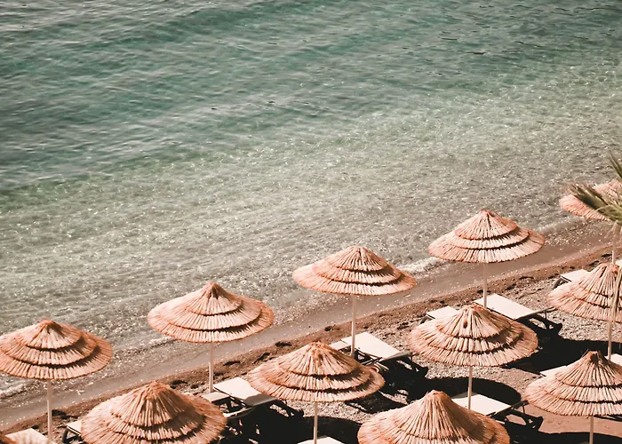 Perios Beach House - Adults Only